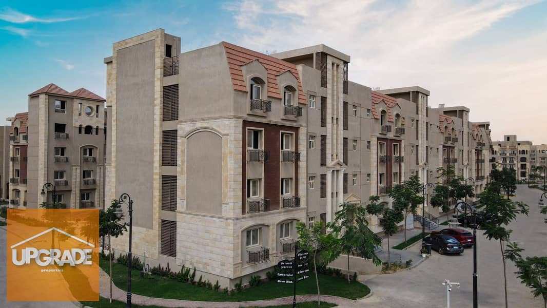 162 sqm apartment, immediate receipt, in the Fifth Settlement, next to the American University, Rock Vera Compound, with only 4% down payment and an i 3