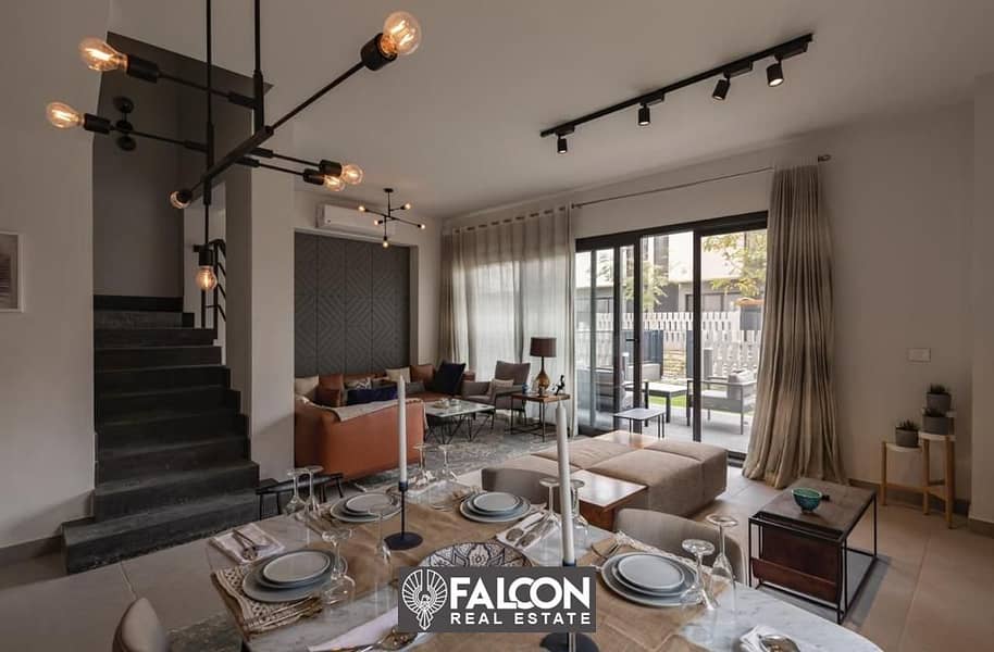 For immediate sale, a fully finished two-bedroom apartment on the view next to the International Medical Center in Shorouk, Al Roj Compound 2