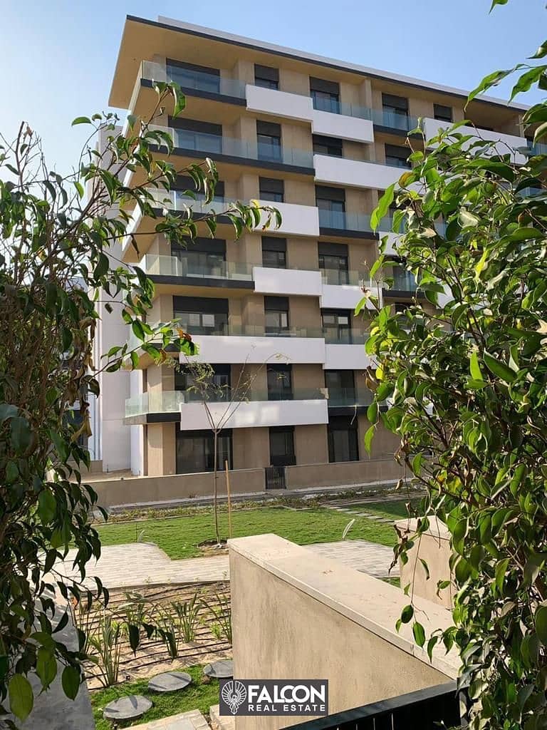 For immediate sale, a fully finished two-bedroom apartment on the view next to the International Medical Center in Shorouk, Al Roj Compound 3