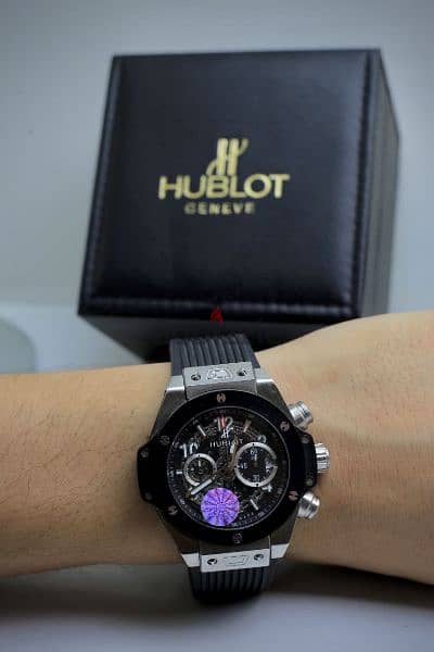 ساعة هوبليت فيرست كوبي 
Hublot