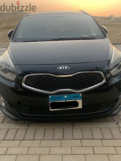 Kia Carens 2015 Top line