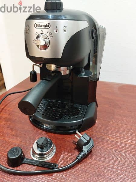 Delonghi Ec221 Pump Espresso & Coffee Machine, 1.4L, Black 5