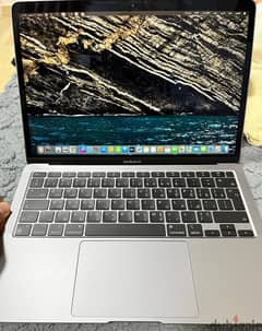 Apple MacBook Air - M1 chip - 8GB RAM - 256 GB