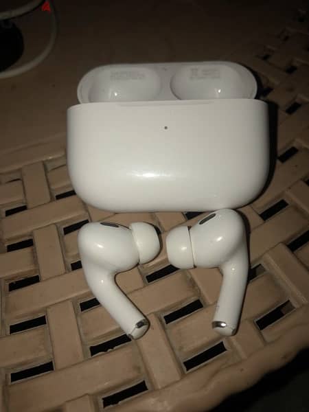 AirPods pro2 7