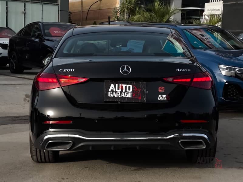 Mercedes-Benz C200 AMG 2023 5