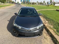 Toyota Corolla 2015 0