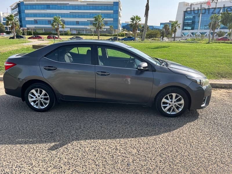 Toyota Corolla 2015 4