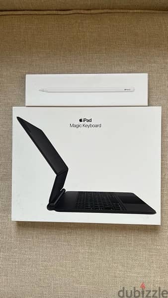 ipad pro 4th generation with Magic Keyboard and Pencil 7