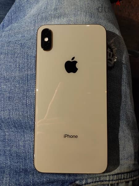 IPHONE XMAX 2