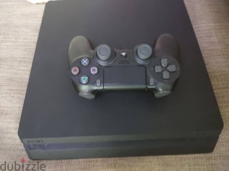 ps4 slim 1tb.       بلايستيشن 4 1