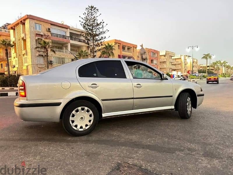 سكودا أوكتافيا 2003 4