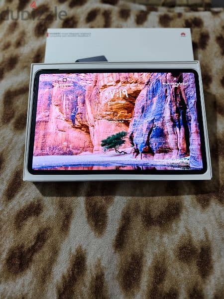 Huawei matebook e 5