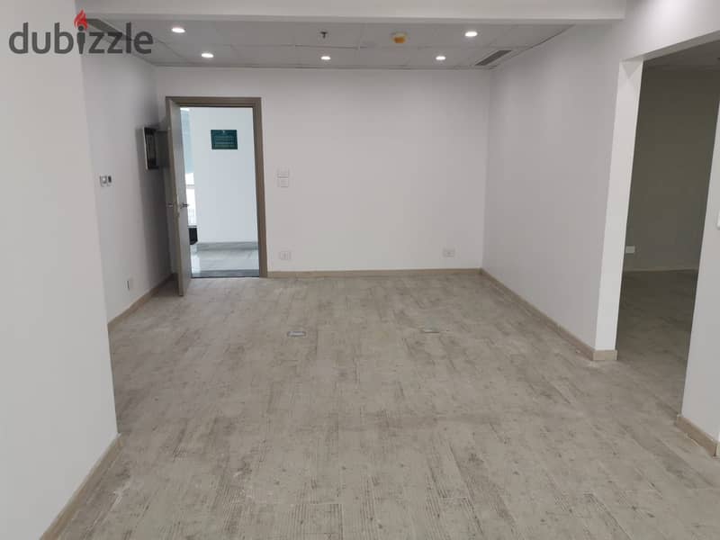 مكتب متشطب 167 مــتر ايجار فى تريفيوم التجمع بجوار كايرو بيزنس بلازا office for rent in trivium beside better home cairo business plaza 1