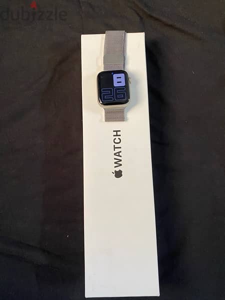 apple watch se 2 (44 mm ) 7