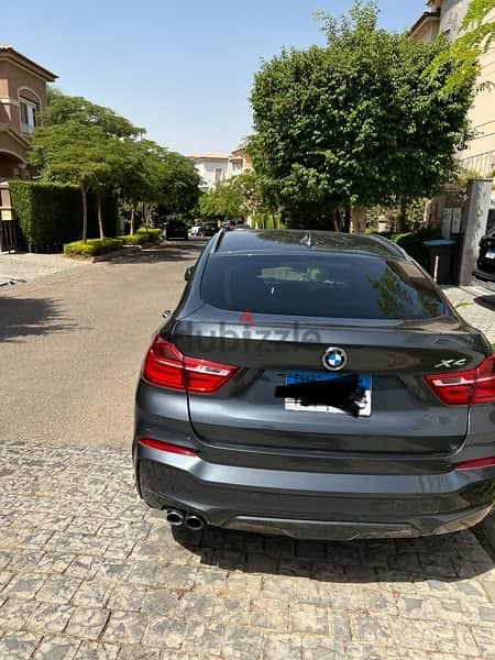 BMW X4 2017 1