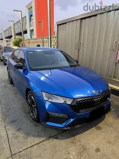 Skoda Octavia 2022 vrs 18000 km fabrika 0