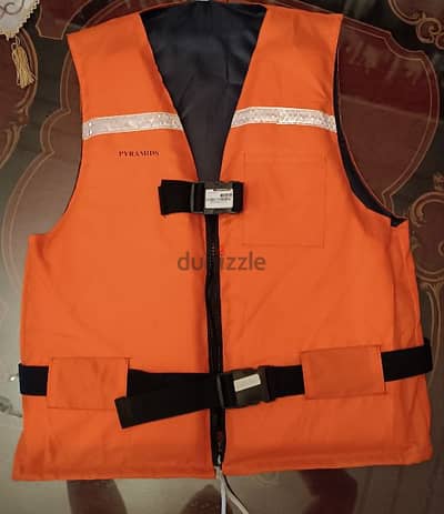 Pyramids life jacket