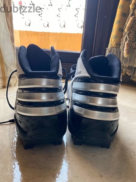 Football shoes (Size 42) 1