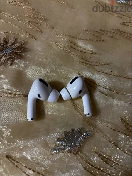 AirPods Pro 1 0