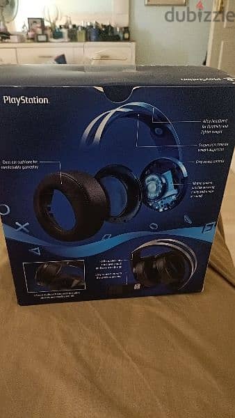 PlayStation platinum wireless headset 1