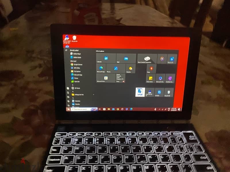 جهاز لينوفو يوجا بوك  مساحه ٦٤ ميجابايت قابل للذى ٣٦٠ 2