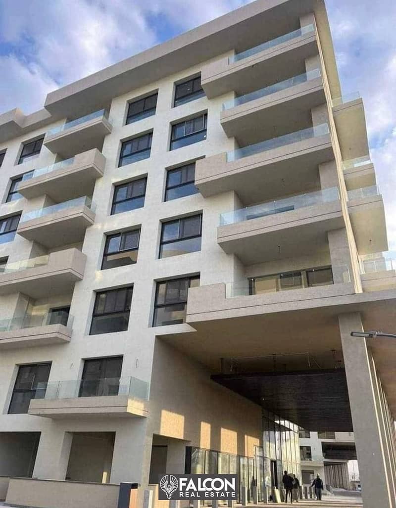 شقه للبيع 180م متشطبه بالكامل بالتقسيط ف البروج موقع مميز ف القاهره الجديده  Apartment for sale fully finished in installments in Al Burouj New Cairo 3