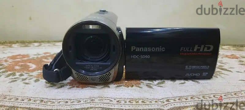 Panasonic HDC-SD90 High Definition Camcorder 2