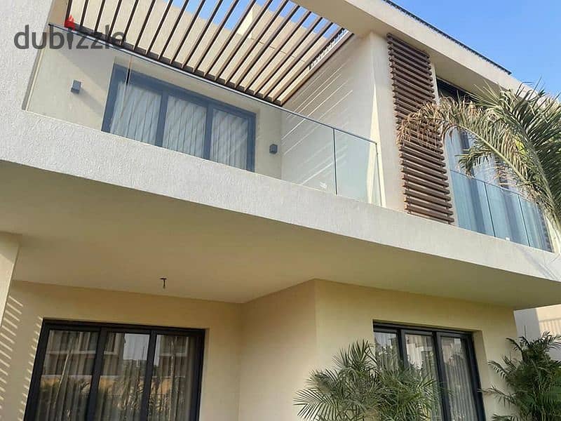 Townhouse Corner Fully finished for sale in Sodic East Compound, El Shorouk City with a distinctive view 1