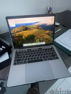 macbook pro 2019  ( 13 inch touch bar ) 0