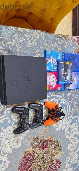 ps4 slim للبيع 0