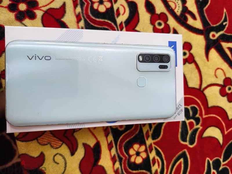 تليفون Vivo Y30 3