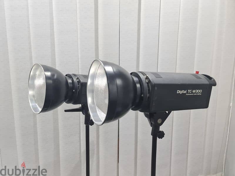 Flash Head for photographers 300w - فلاش لايت 0