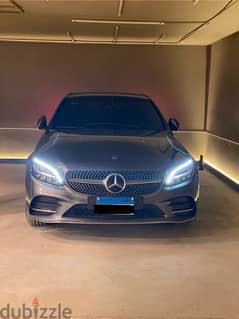 Mercedes C180 AMG 2019 gray *red