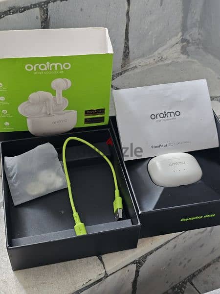 oraimo free buds 3c بكل مشاملاتها مستعمله ٤ شهور 6