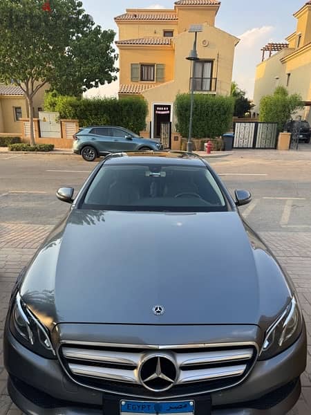 Mercedes-Benz E180 2019 2