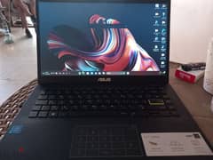 ASUS E410m