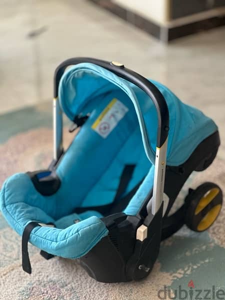 Doona car seat & stroller 3