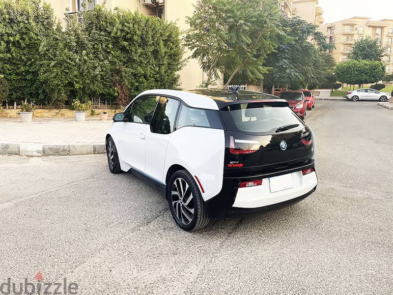 BMW I3 2018 Electic with REx (Unlimited Range Extender) 9