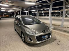 Peugeot 308 SW 2012