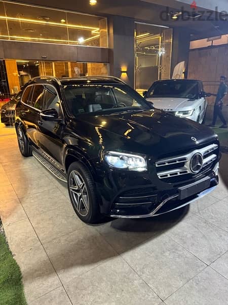 Mercedes-Benz GLS 2022 كسر زيرو 17