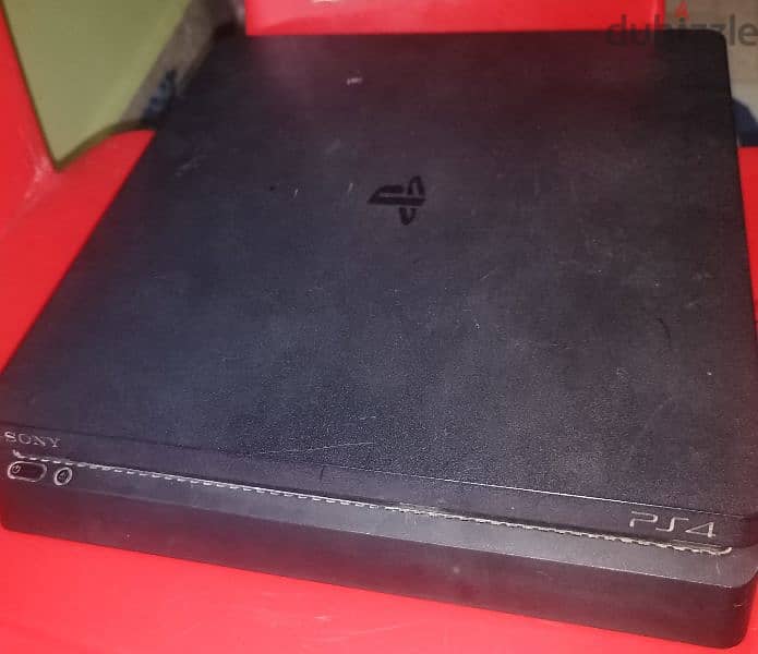 ps4 للبيع 2