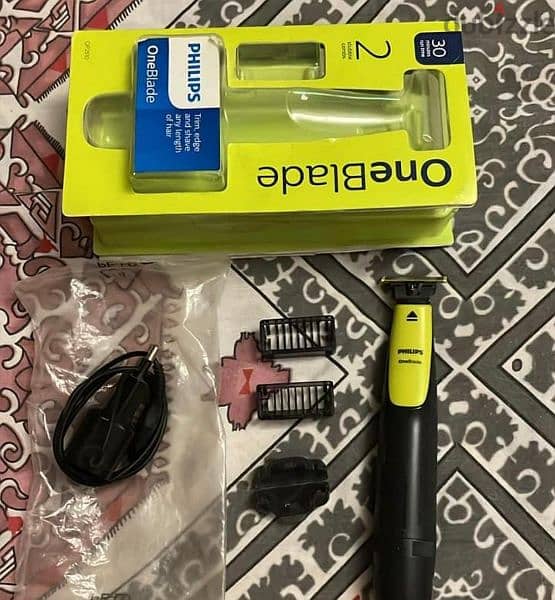 مكنه philips one blade  بحاله ممتازه محتاجه شفره بس مش اكتر 0