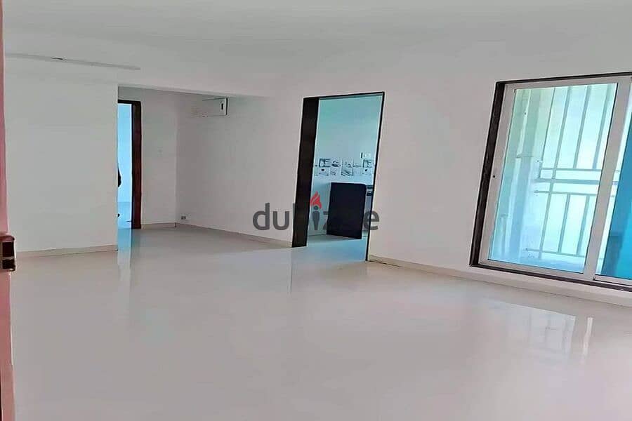 ready to move apartment 198m, in El Alamein City, Latin distrect - شقة بالتقسيط متشطبة 198م في الحي اللاتيني العلمين 1