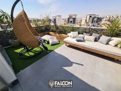 Pay a million and a half and immediately receive a 135-meter apartment + 100-meter roof in the heart of the Fifth Settlement in Mountain View iCity,