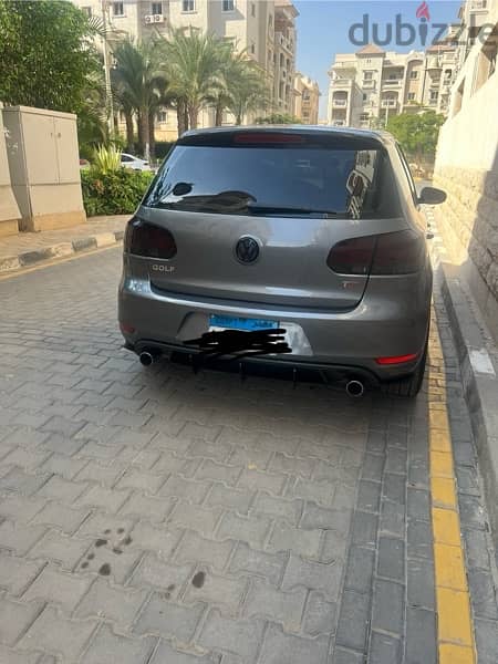 Volkswagen Golf 2012 1