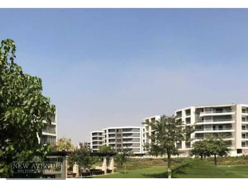 Very prime location Apartment view garden & lakes 8