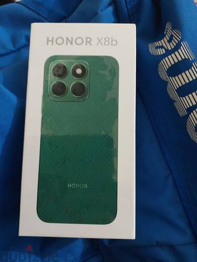 honor 8xp لون اسود