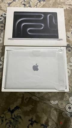 MacBook Pro M3 pro 16 inch Open Box