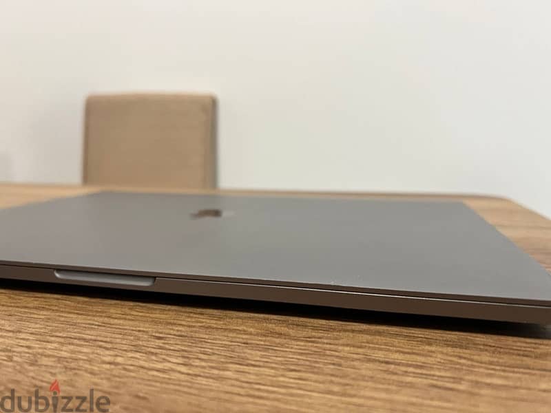 Macbook Pro 2019 i9 2