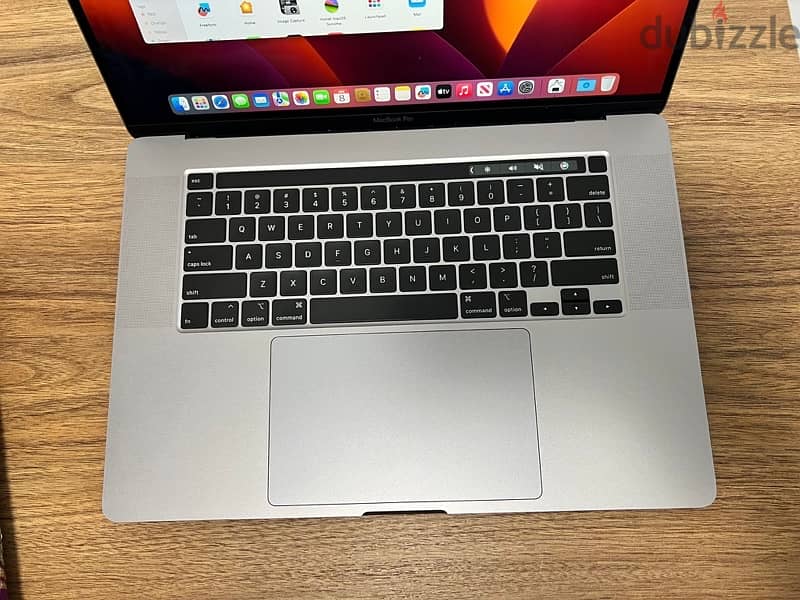 Macbook Pro 2019 i9 3